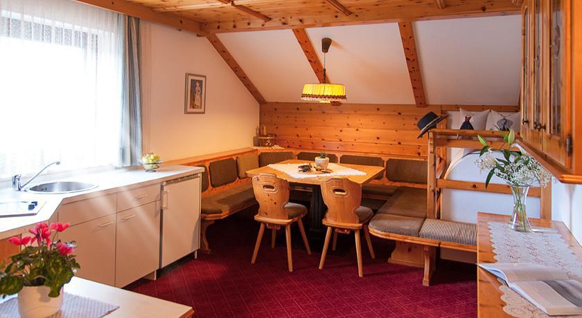 Appartement- Und Wellnesshotel Winkler Falzes Chambre photo