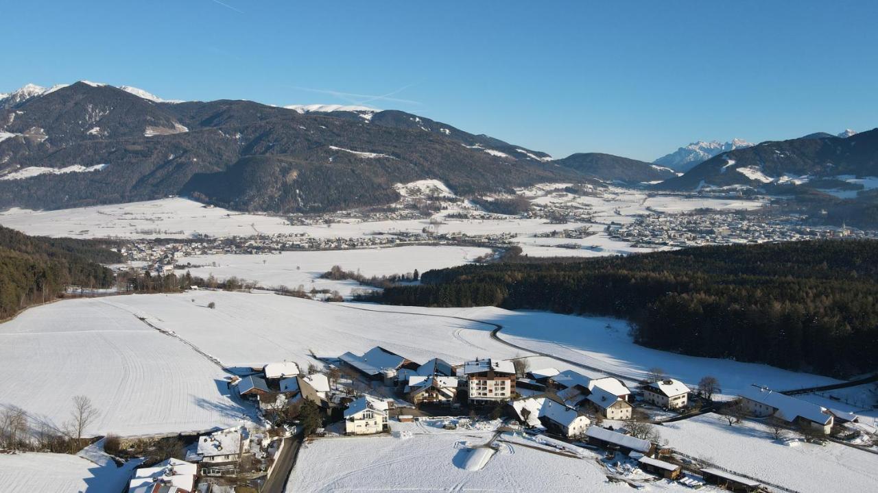 Appartement- Und Wellnesshotel Winkler Falzes Extérieur photo