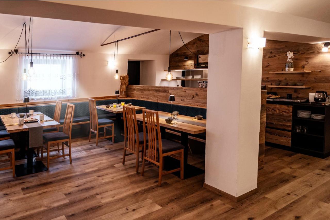 Appartement- Und Wellnesshotel Winkler Falzes Extérieur photo