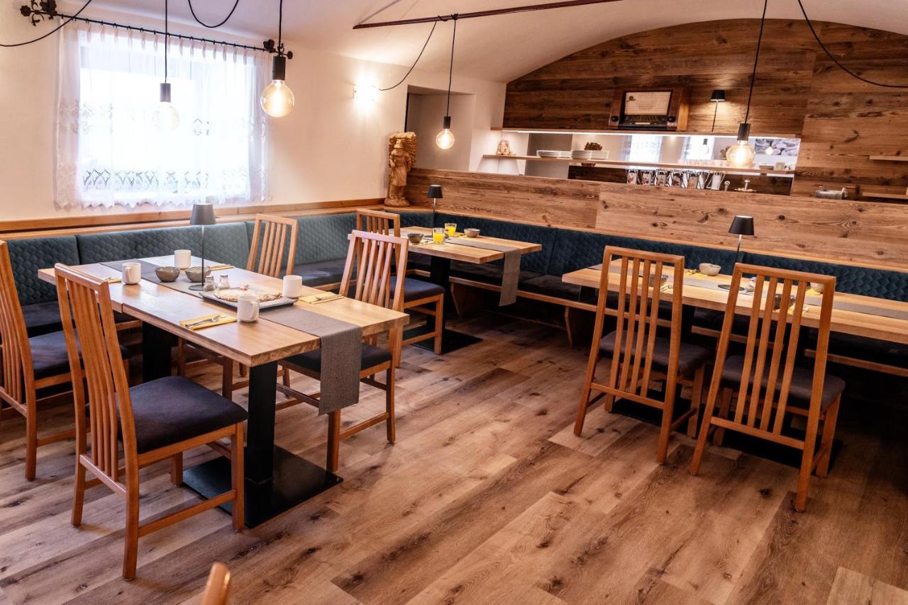 Appartement- Und Wellnesshotel Winkler Falzes Extérieur photo