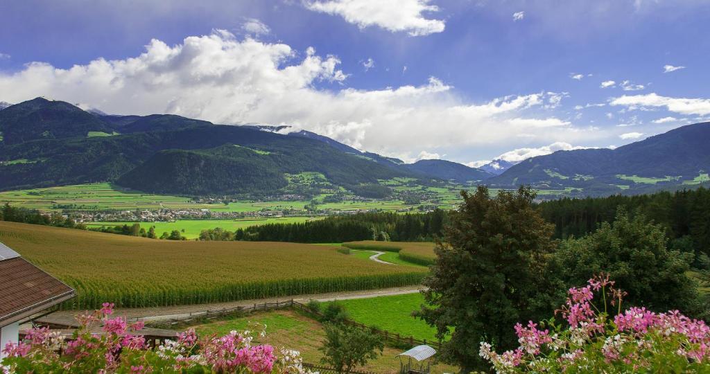 Appartement- Und Wellnesshotel Winkler Falzes Chambre photo